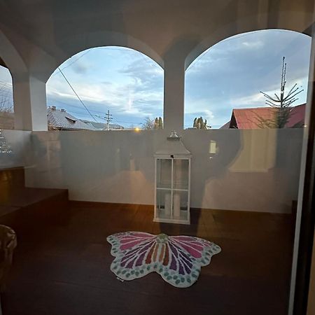 Attic 33 Apartment Campulung Moldovenesc Luaran gambar
